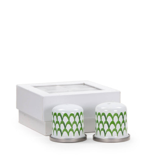 GS37 - Green Scallop Salt & Pepper 2