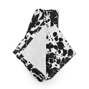 BL52 - Black Swirl Kitchen Towel - Set of 2  2